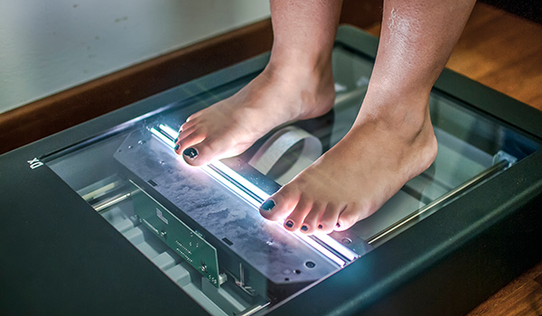 Scanning-foot-posture-NF-Podiatry Scanning-foot-posture-NF-Podiatry